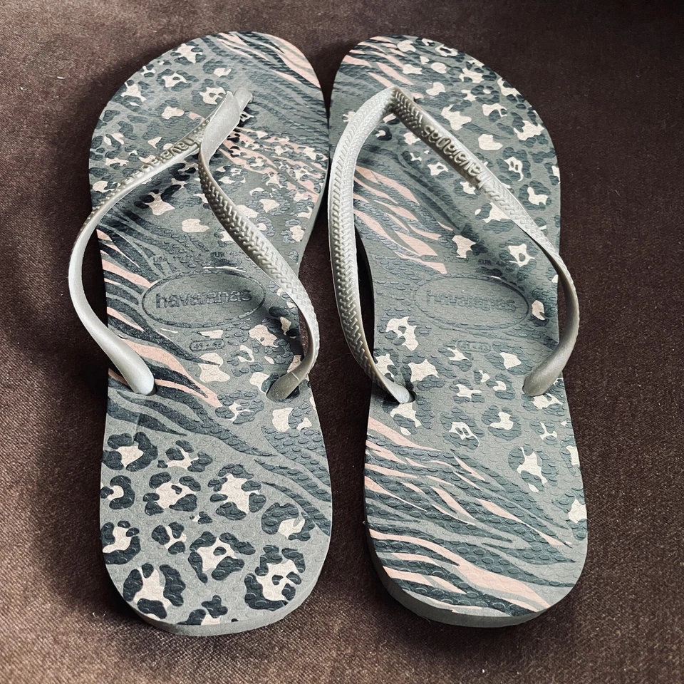 Nuevo Havaianas Delgado Gris Metálico África Tropical Selva Animal Estampado 11/12 EE. UU. Foto 3 de 4