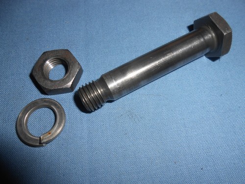 Lagerbolzen Bremsbacken Hinterachse Mercedes 220W187 - 55mm Bremse -  1874230018