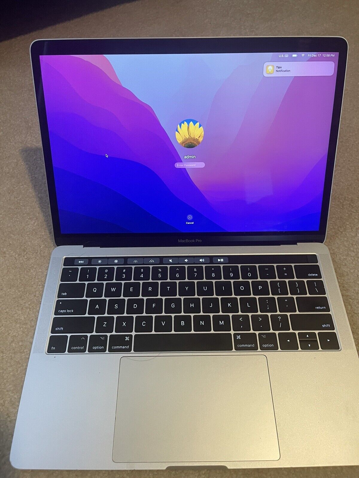 Apple MacBook Pro (13-inch Mid 2017) 3.5 GHz Intel core i7