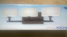 NIB Nice Kichler 3-Lite Halogen Bronze-Finish Bathroom VANITY LIGHT