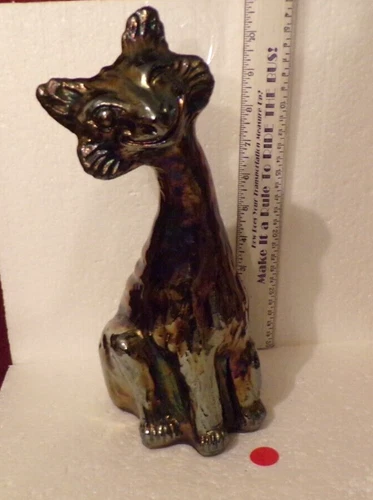 LOOK FENTON OR MOSSER 10 " TALL MULTICOLOR  WINKING ALLEY CAT  FIGURINE DISPLAY