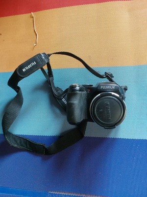 Fujifilm FinePix S1600 Kamera