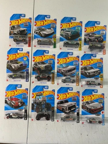 2025 ? Hot Wheels: FACTORY SEALED ZAMAC FULL SET OF 12 MIX CARS ? NEW ? NEW?