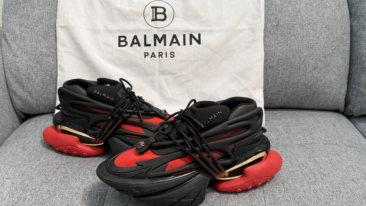Balmain Men display picture 1