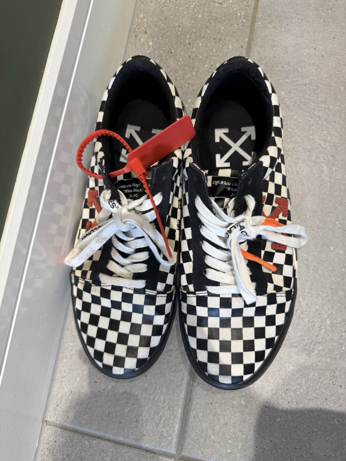 Off-White Vulcanised Low Top Checkered trainers/ sneakers Rare Eu43 image 4