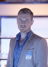 Quantico Unsigned photo - Rick Cosnett - Donation to Cancer Charity *237