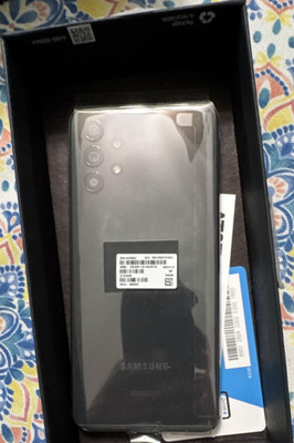 Samsung Galaxy A32 SM-A325F 64GB Black AT&T Bar Smartphone Boxed Open Box