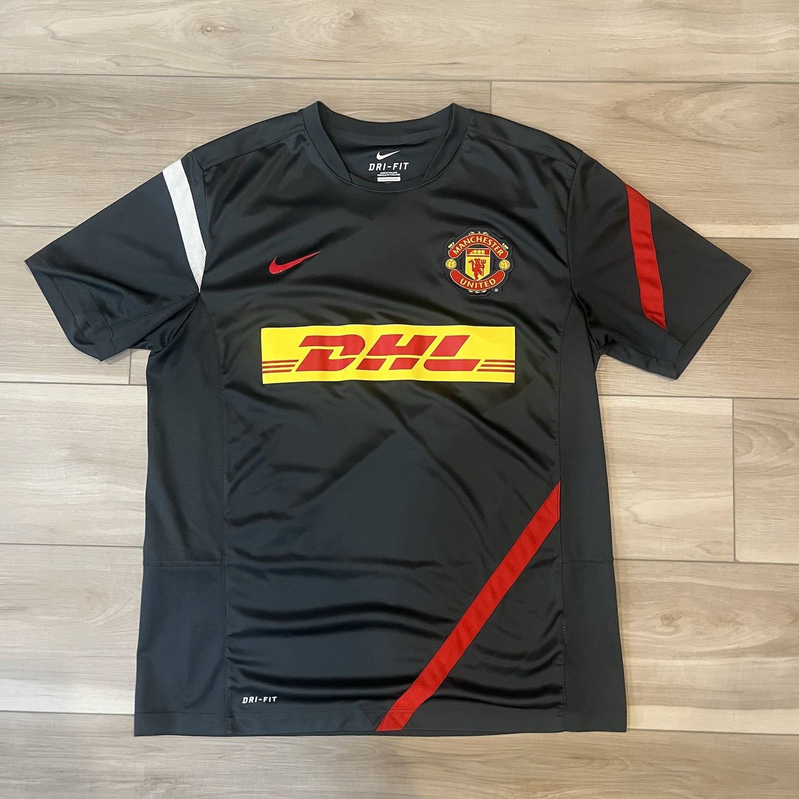 Nike Manchester United DHL Training Soccer Jersey Football Shirt Black Mens Sz L