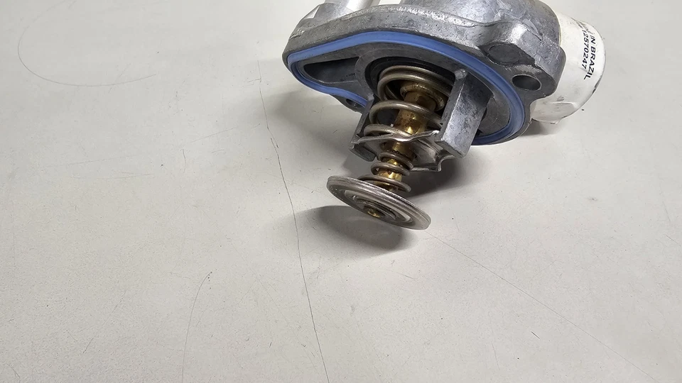 正品通用恒温器外壳 12570247 2001 - 2002 奥兹莫比尔极光 3.5L V6 — 第 3/4 张图片