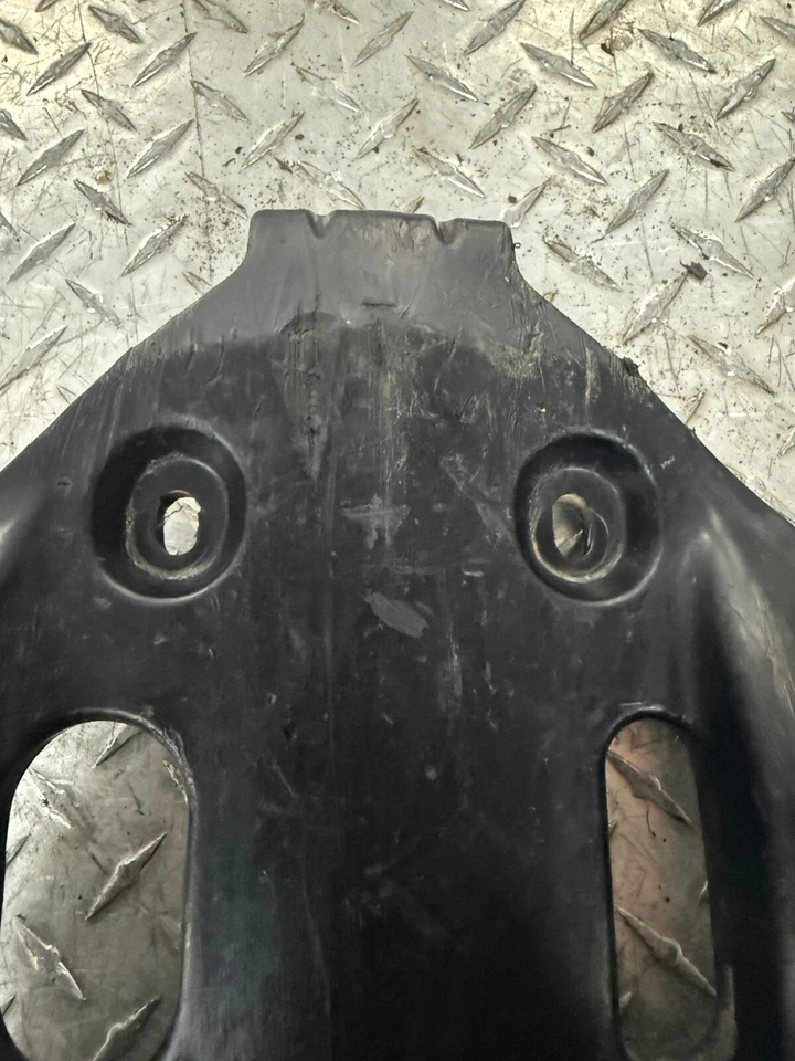 Polaris Outlaw 525 525irs 2007 protector de roca trasero placa de deslizamiento Foto 4 de 4