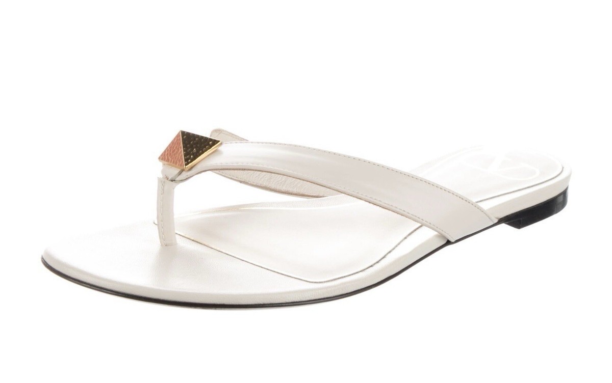 【関税込み】VALENTINO Sandals Valentino Garavani Rockstud 45MM Flatform Sandals in