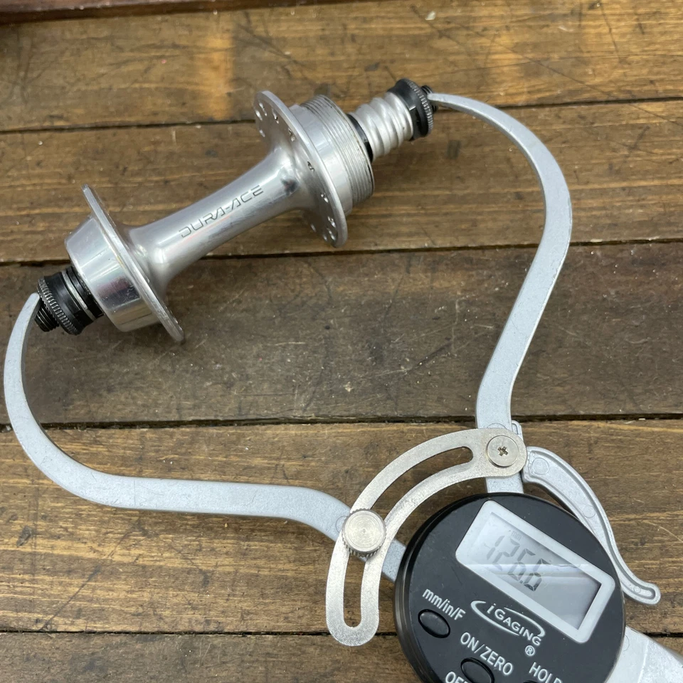 Vintage Shimano Dura Ace Hub Set 28 Hole  QR 28h 7400 126 mm Parts Freewheel - Image 4 of 4