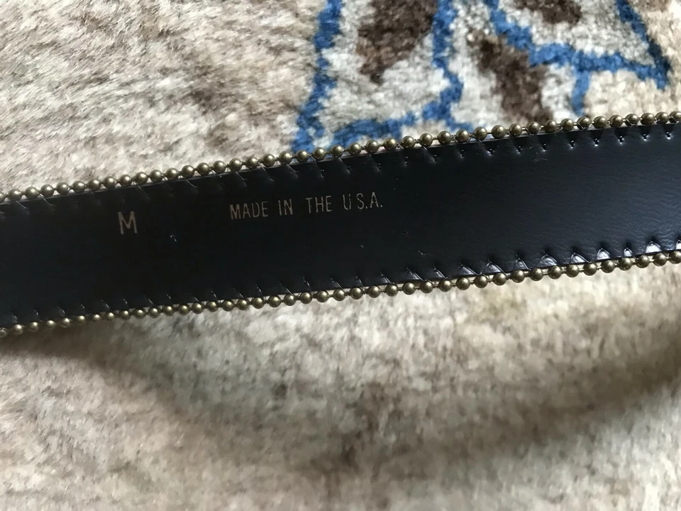 Cinturón de cuero vintage años 60 multicolor con patrón de encaje para mujer talla M hecho en EE. UU. Foto 3 de 4