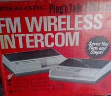 REALISTIC VINTAGE WIRELESS INTERCOM PLUG N TALK 2 STATION CAT NO 43-209 OPEN BOX