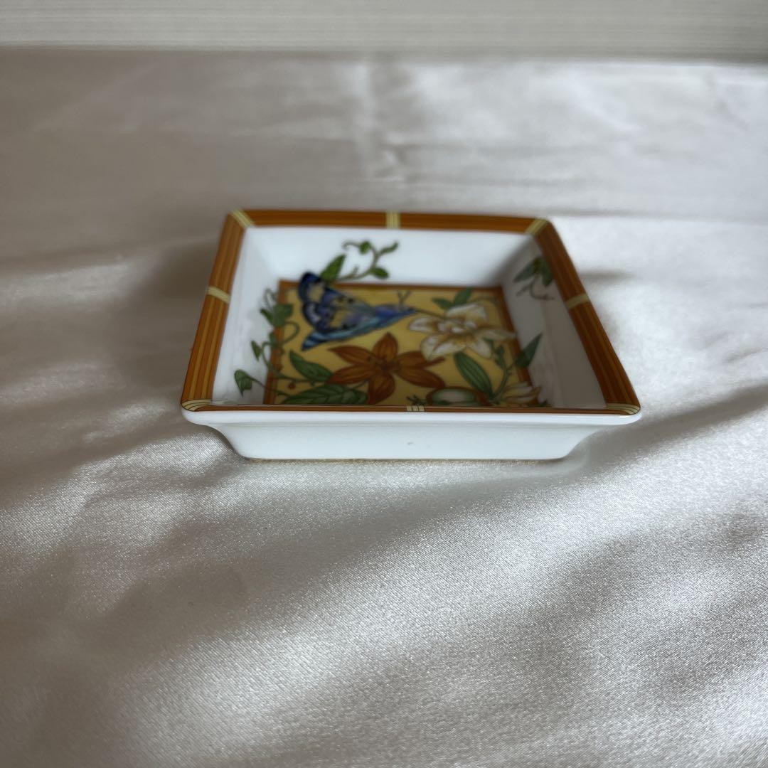 HERMES アシュトレイ Circuit 24 ashtray | Hermès USA