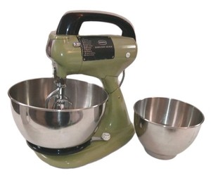 VTG HD Scovill Hamilton Beach Model : 30 Solid State 10 Speed Stand Mixer
