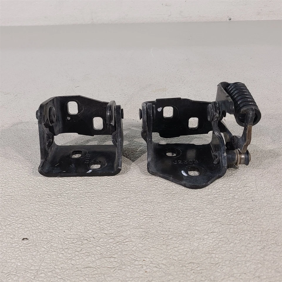 05-13 Corvette C6 conjunto de dobradiça de porta de passageiros par superior inferior fabricante de equipamento original Aa7411 - Imagem 3 de 4