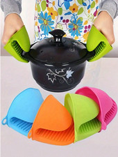 2PCS Silicone Pot Holder Mini Oven Mitt Kitchen Heat Resistant Finger Grips UK