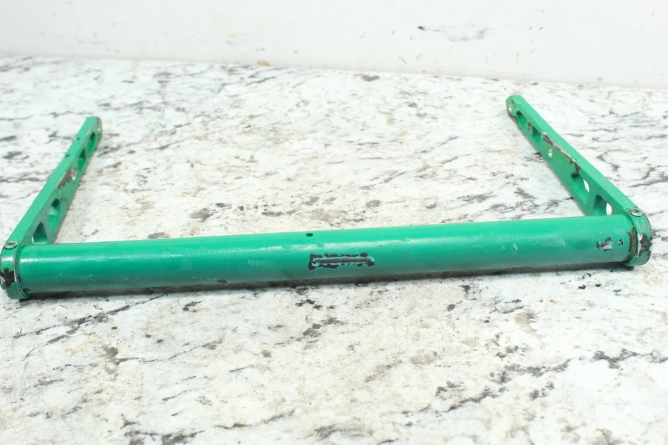 Parachoques trasero Polaris Pro RMK 800 AXYS 2018 manija de agarre Foto 4 de 4