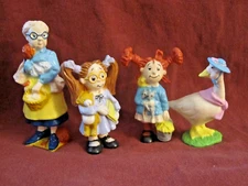 1987 E.J.Taylor Ivy Cottage Violet Pickles & Granny. 4/pc. PVC Figures