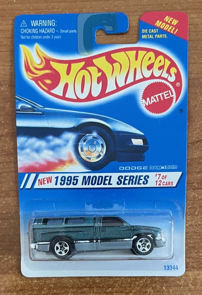 1994 HOT WHEELS 1995 MODEL SERIES DODGE RAM 1500 #13344 - NEW & SEALED