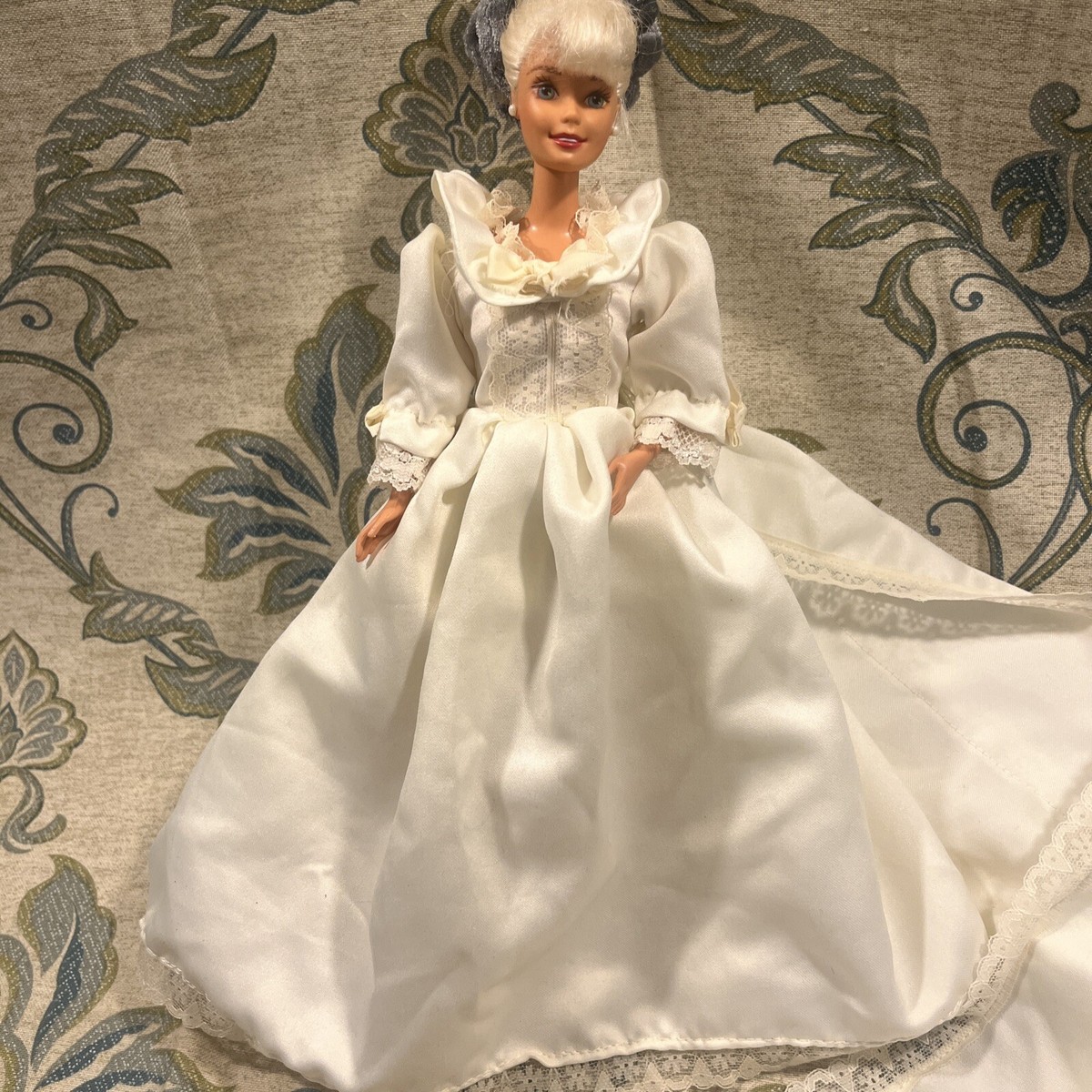 princess di wedding dress Diana Inspired Dress, Taffetta Ivory Wedding Dress, Princess Wedding Dress, Royal Wedding Dress, Lady Diana Wedding David Emanuel designed Princess Diana's