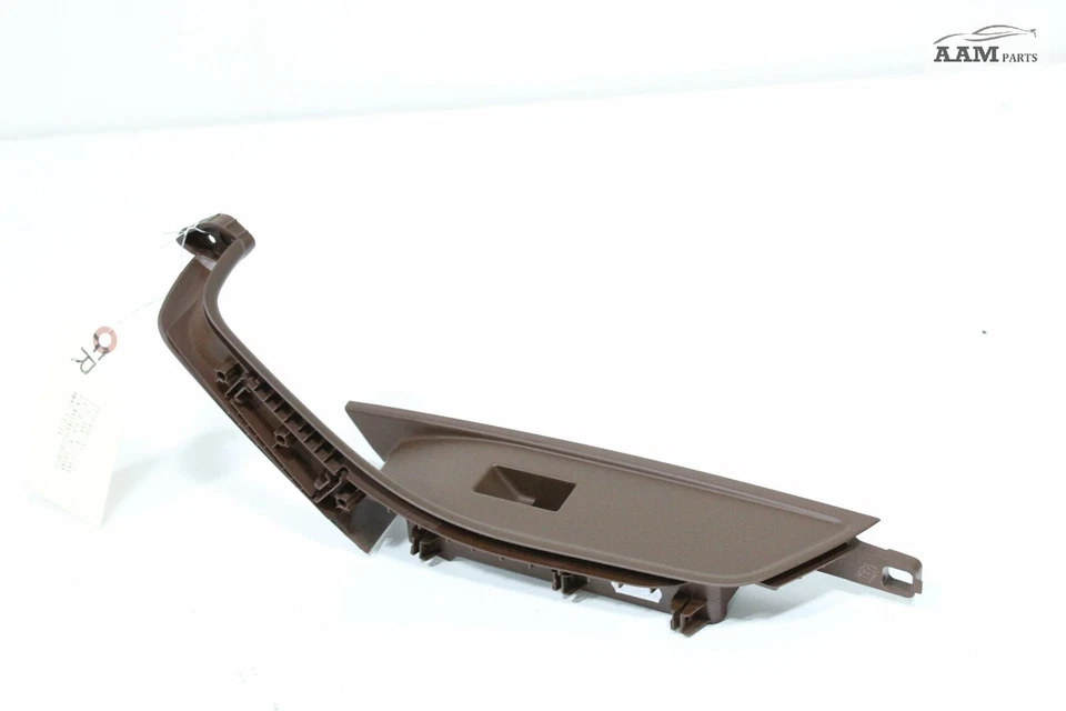 AUDI A5 QUATTRO F5 2018-2019 panel de interruptor de manija de agarre de puerta lateral del pasajero OEM Foto 2 de 4