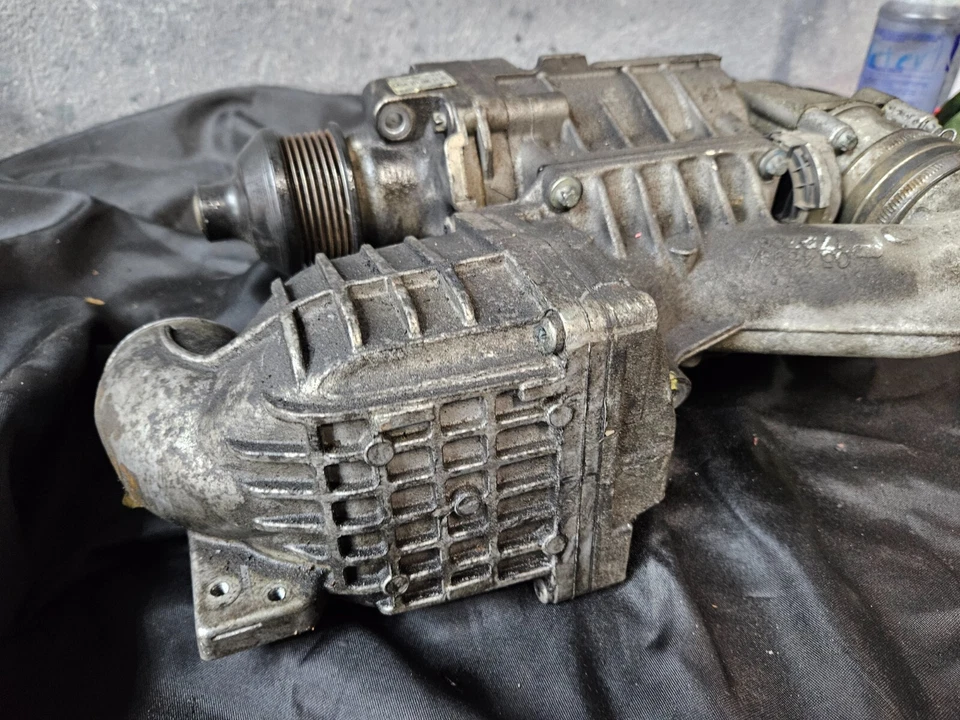 Корпус дроссельной заслонки нагнетателя турбокомпрессора 1,8 л 2003-2005 Mercedes W203 C230 от оригинального производителя - Изображение 3 из 4