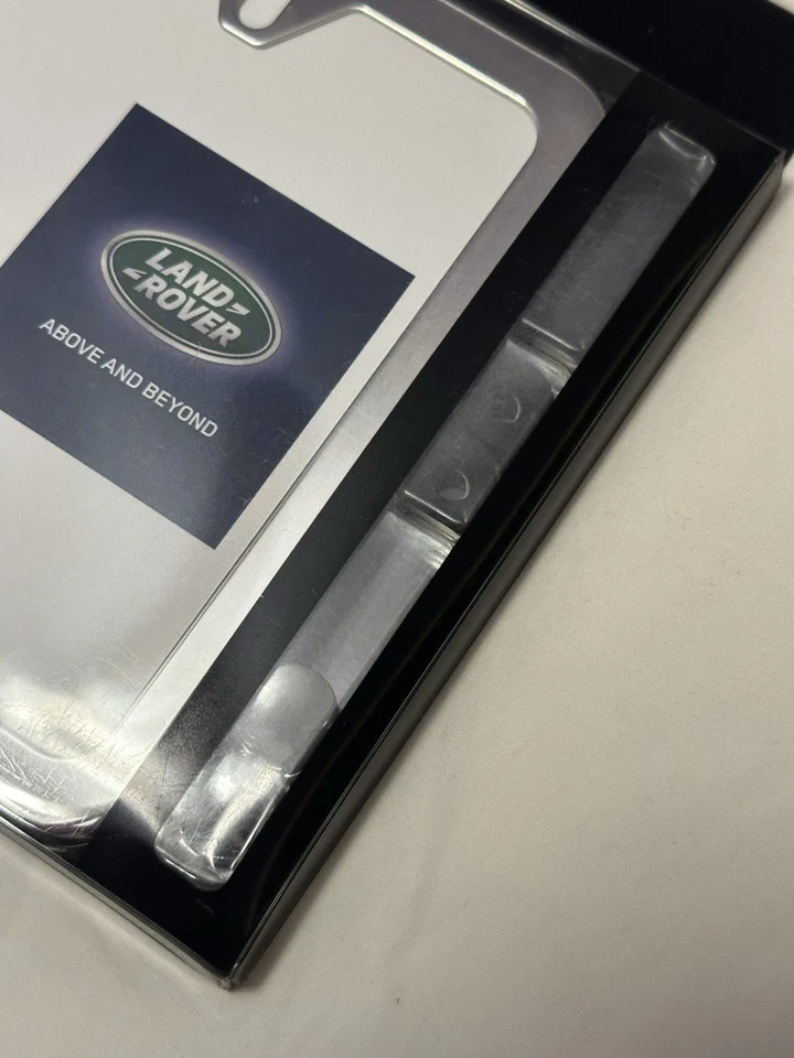Genuine LandRover License Plate Frame VPLFY0065 - Image 2 of 4