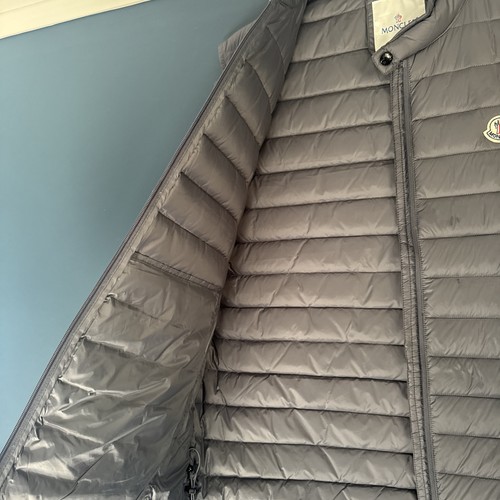 Rare Grey Moncler GUI Gilet -Size 5 (Fits L/XL) -Excellent condition - Picture 9 of 10