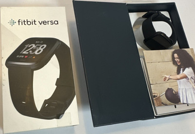 Fitbit Versa 40mm Black Aluminum Smartwatch HR Bluetooth Water-Resistant