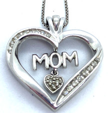 Beautiful Sterling Silver / 925 Cubic Zirconia Heart MOM Pendant Necklace