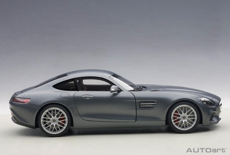 MERCEDES-BENZ AMG GT S MATT GRAY DESIGNO BY 1:18 AUTOart 76312 NEW