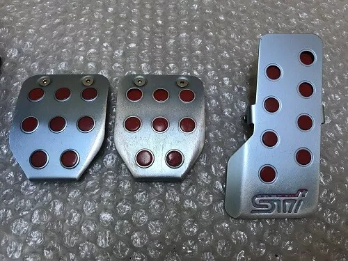 Subaru clearance pedal covers