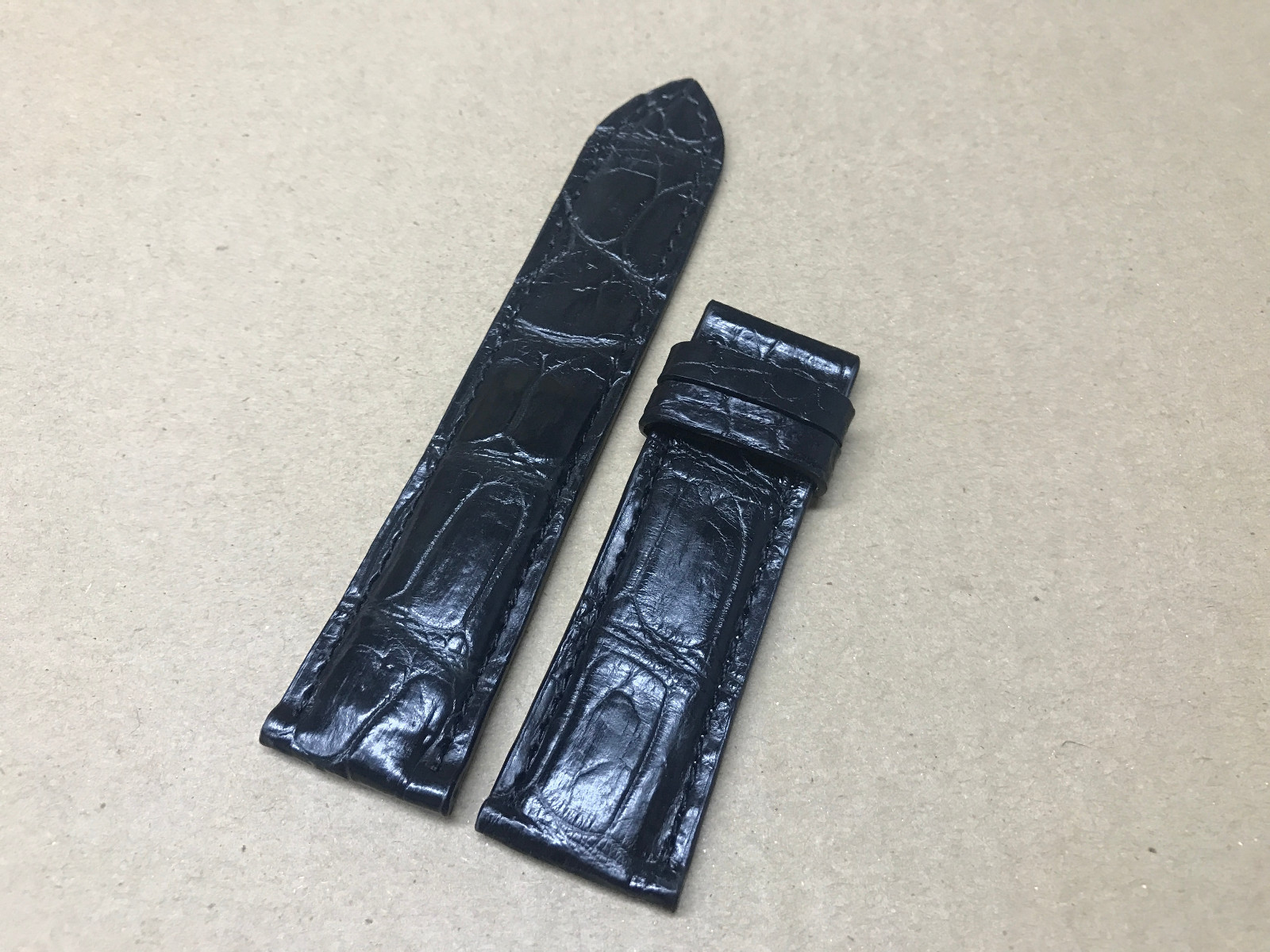 Black Alligator Embossed Leather Watch Strap