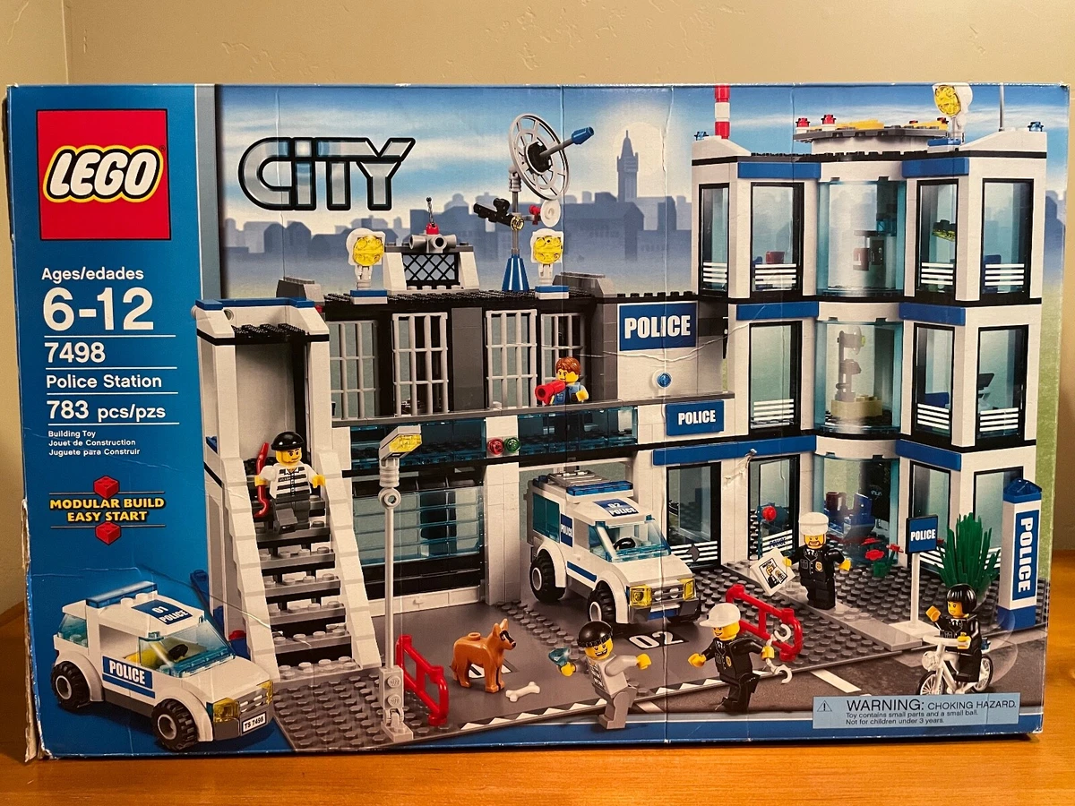 Lego small hotsell police station