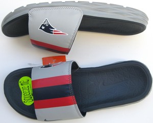 patriots slides nike