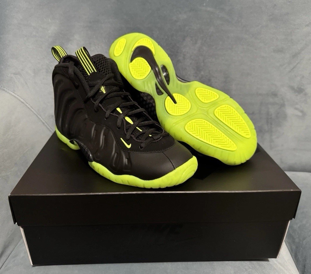 SAOLA Scarpe Nike Foamposite Little Posite nere Volt ragazzi ragazzi bambini taglia 6 5 HF0977 001