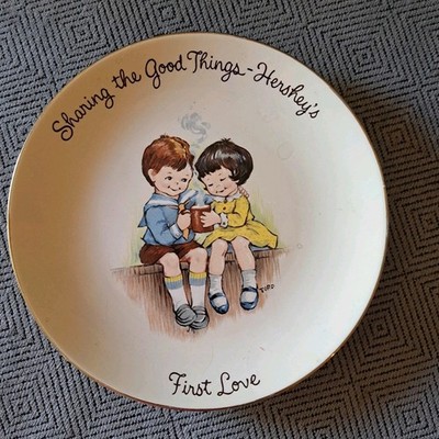 Vtg Hershey's Chocolate Sharing The Good Things First Love Ceramic 7 1/4 '' Plate