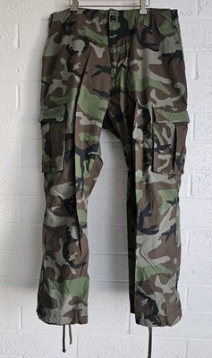 Nike SB Flex FTM Cargo Skateboarding Pants Camouflage Size 36