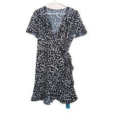 CUPSHE Abstract Print Wrap Dress Women’s M Black White Midi Ruffle Flutter Boho