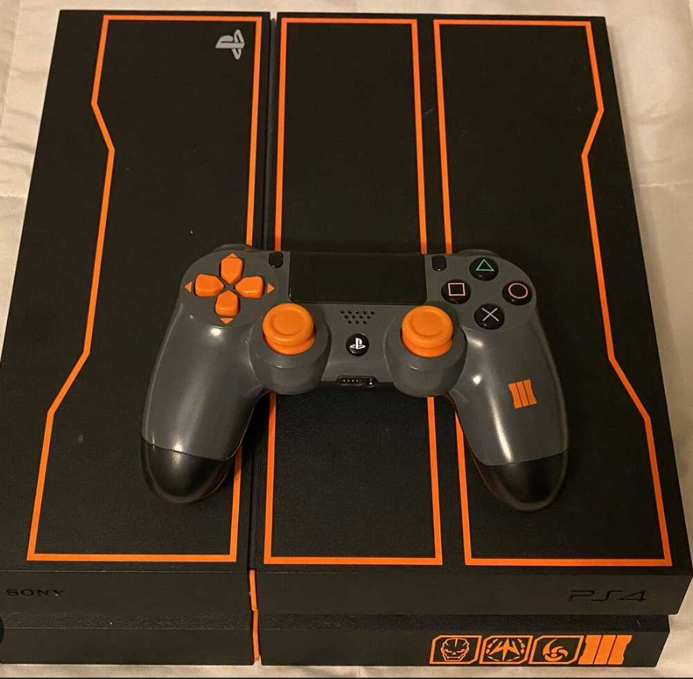 PS4 Console Black Ops 3 Edition, Used but Working, Controller not