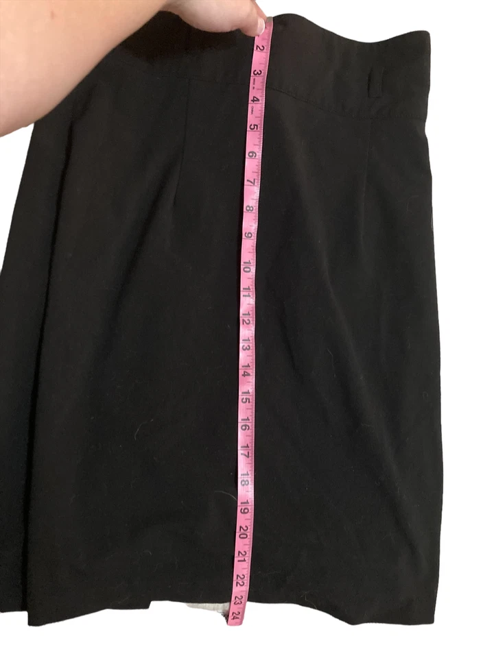 Pencil Skirt by Wrapper, size 7 Juniors, vintage, good condition, rayon - Image 4 of 4