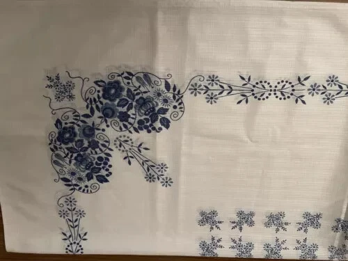 Omas Tischdecke Zwiebelmuster 140 x 90 cm Germany DDR - Bild 4 von 4