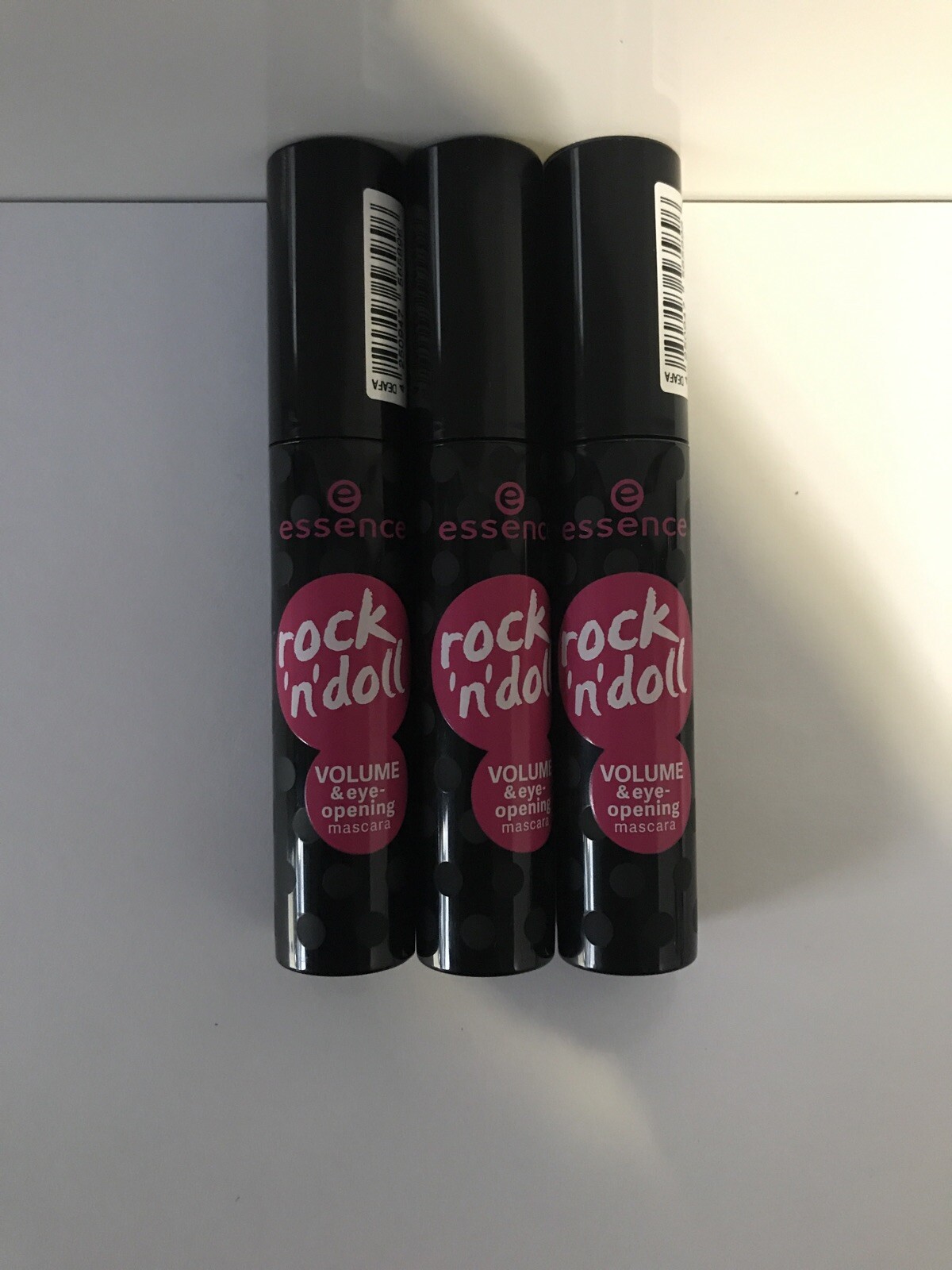 essence rock n doll mascara