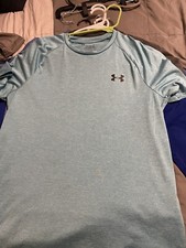 under armour t shirt mens small