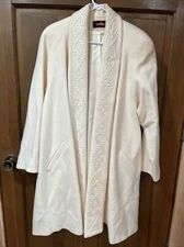 Alorna 80% Wool Ivory Women’s Below Knee Coat Vintage With Trim USA