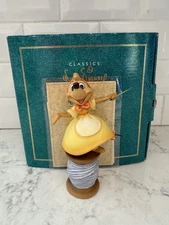 Walt Disney Classics Collection Cinderella Needle Mouse “Hey, We Can Do It” READ