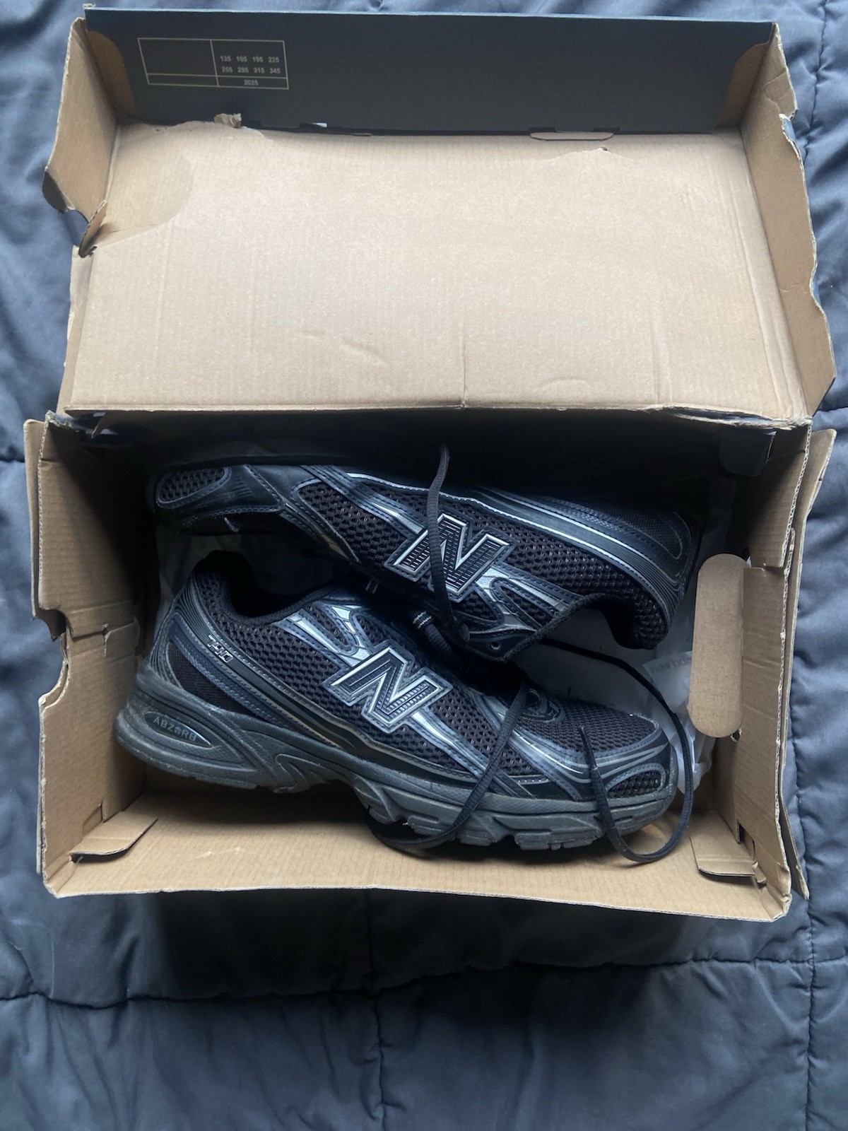 New Balance 740v2 Black/Silver Metallic Lace-Up Low Top Mesh Sneakers U740BM2