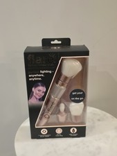 Womens Juniors Girls Flare Light Up Makeup Brush Beauty Accessory & USB Charger